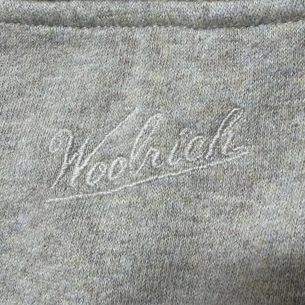 Woolrich 1/4 Zip Pullover Mens Medium Beige Sweatshirt Elbow Patch Casual‎